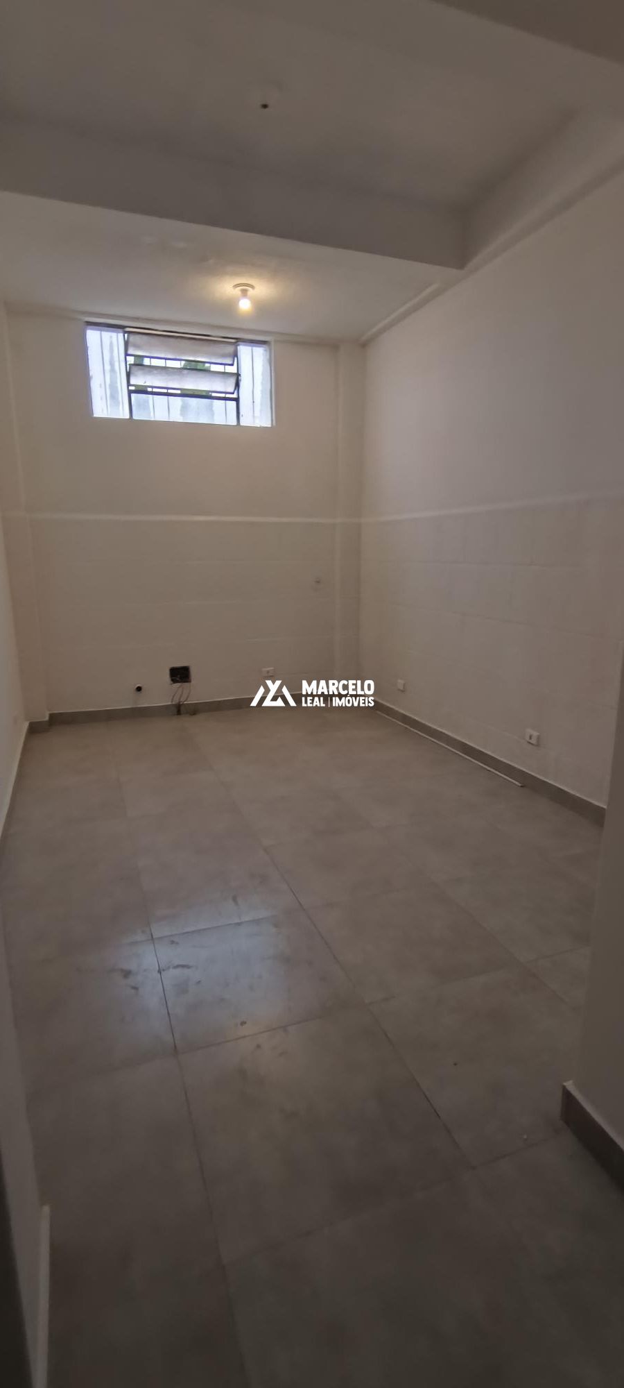 Conjunto Comercial-Sala para alugar com 2 quartos, 34m² - Foto 3