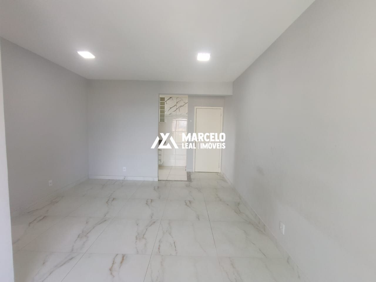 Apartamento para alugar com 3 quartos, 78m² - Foto 7