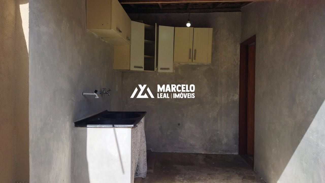 Casa à venda com 3 quartos, 85m² - Foto 18