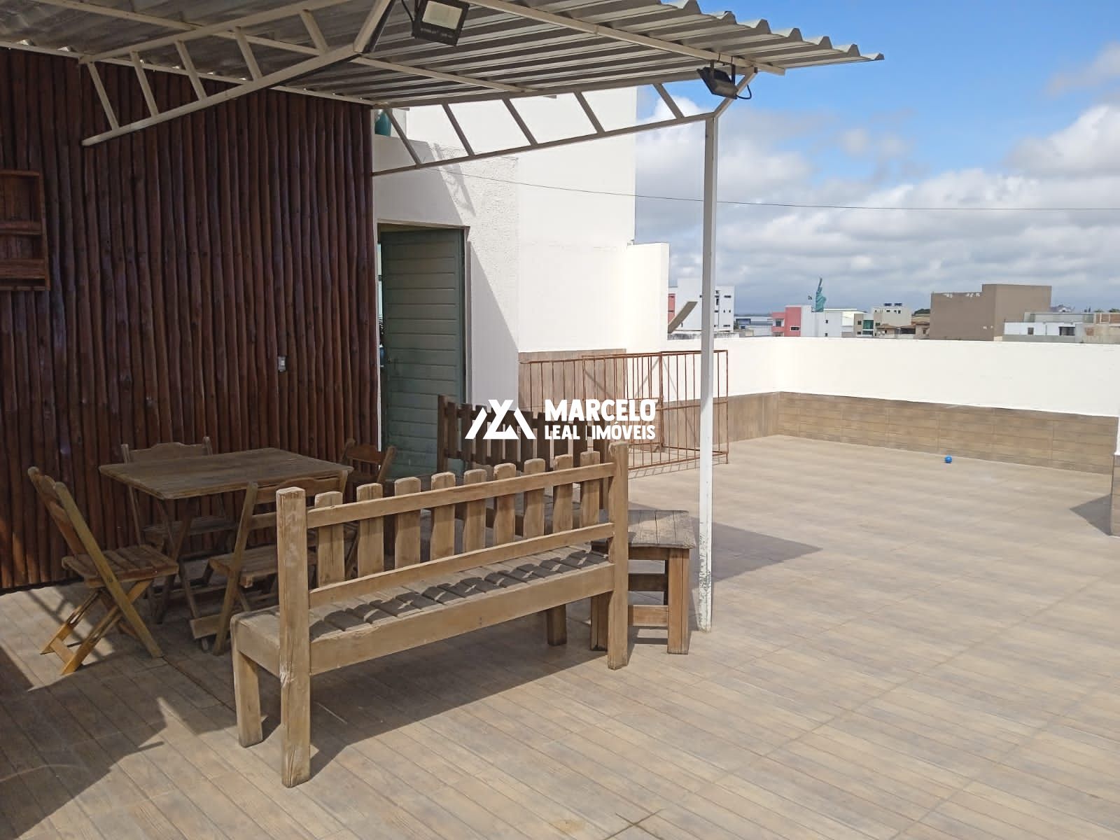 Apartamento à venda com 2 quartos, 161m² - Foto 3