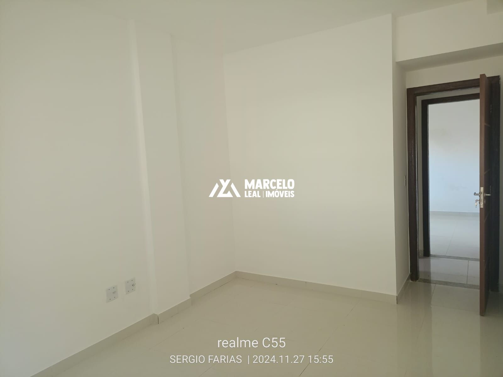 Apartamento à venda com 2 quartos, 62m² - Foto 6