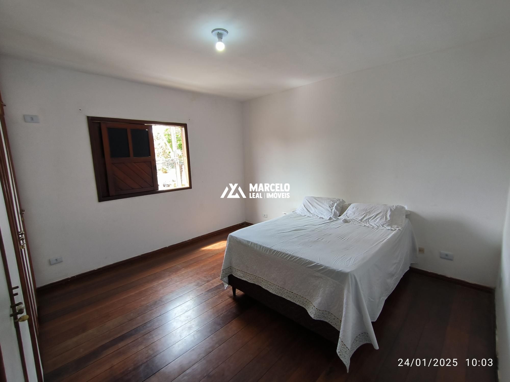 Casa à venda com 5 quartos, 260m² - Foto 48