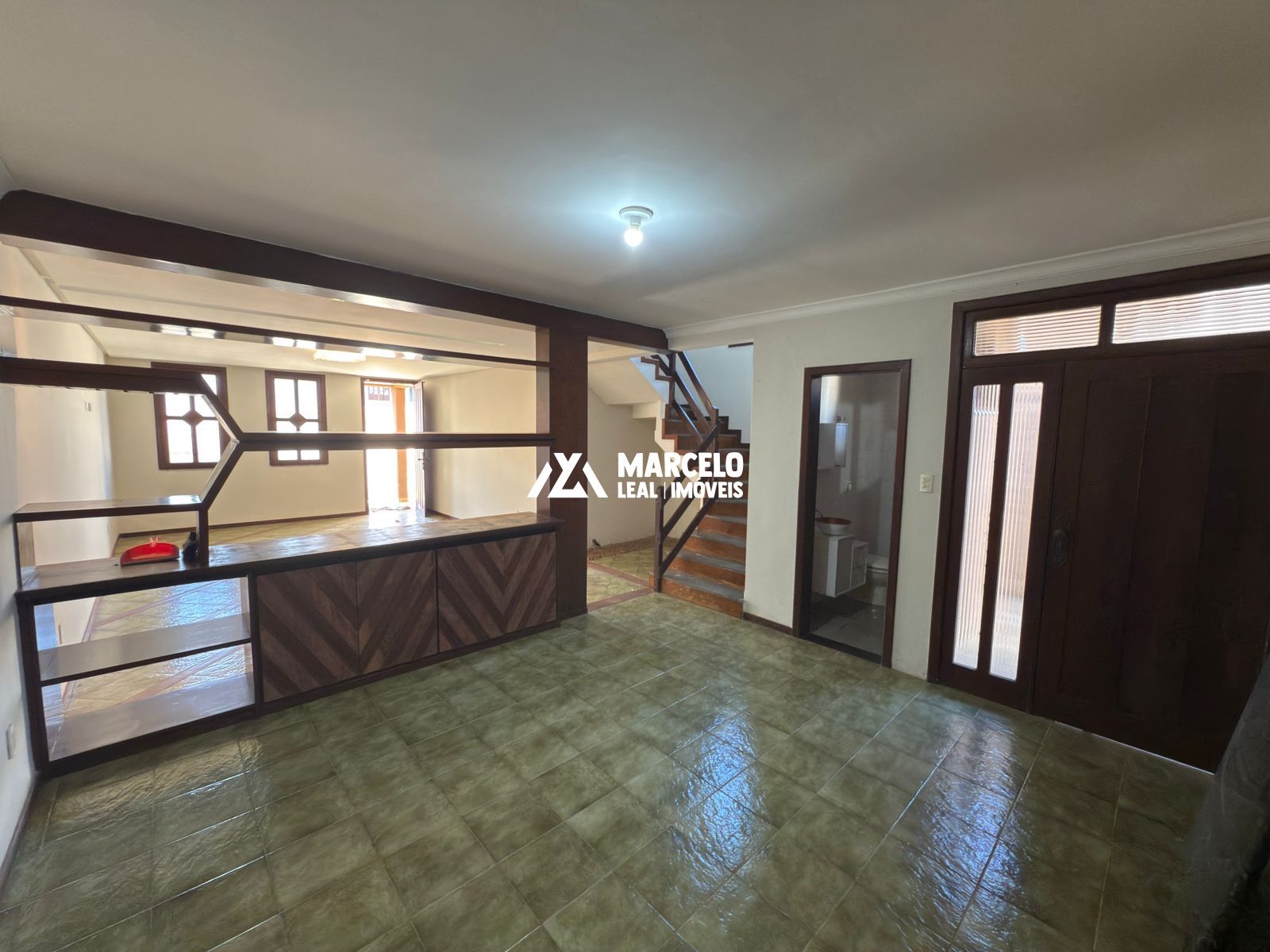 Casa para alugar com 2 quartos, 145m² - Foto 8
