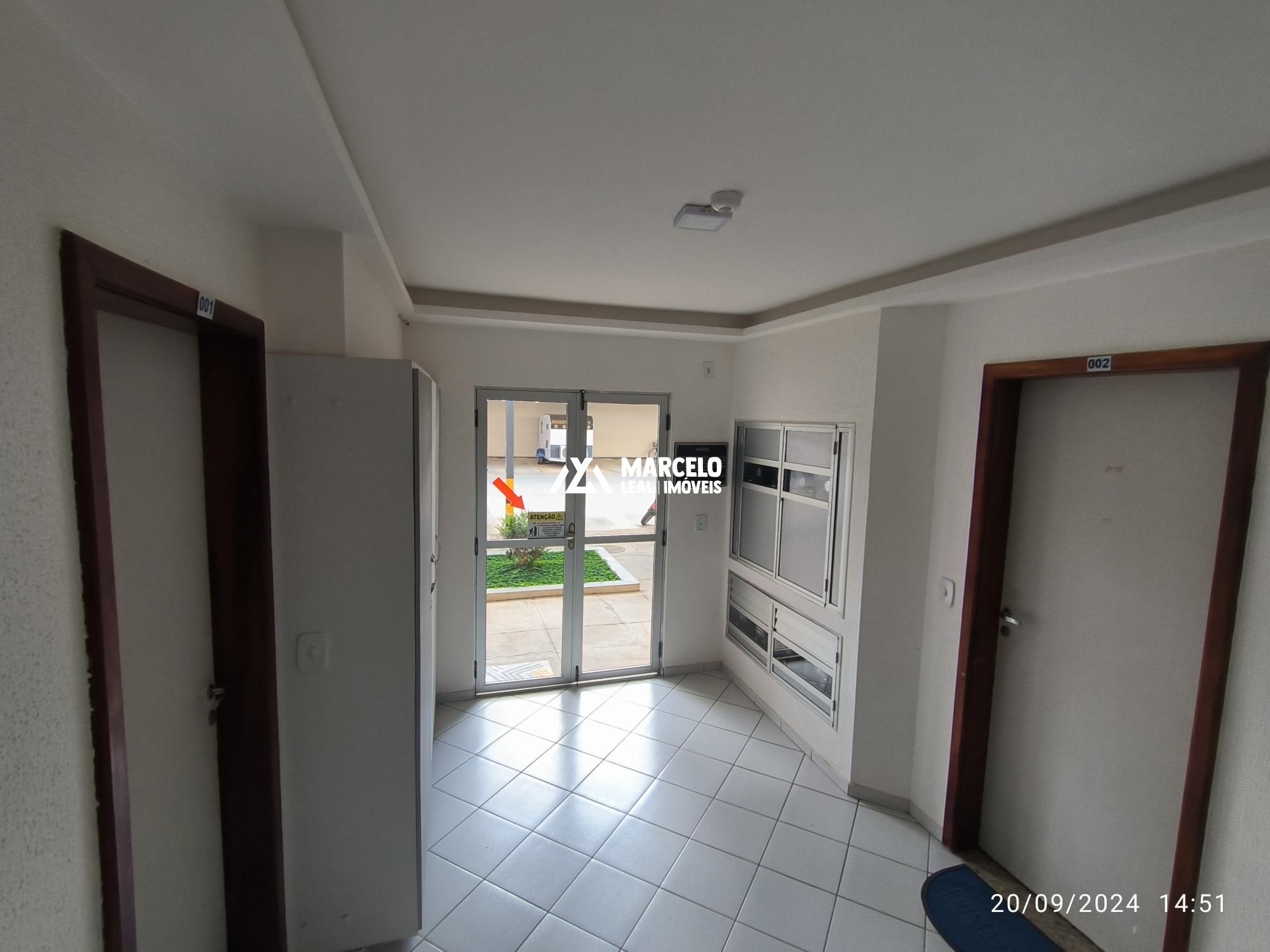 Apartamento à venda com 2 quartos, 65m² - Foto 11