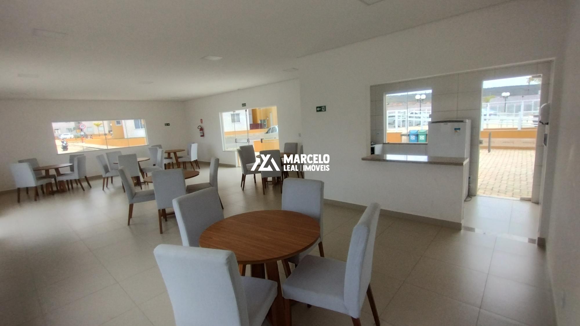 Apartamento à venda com 2 quartos, 43m² - Foto 46