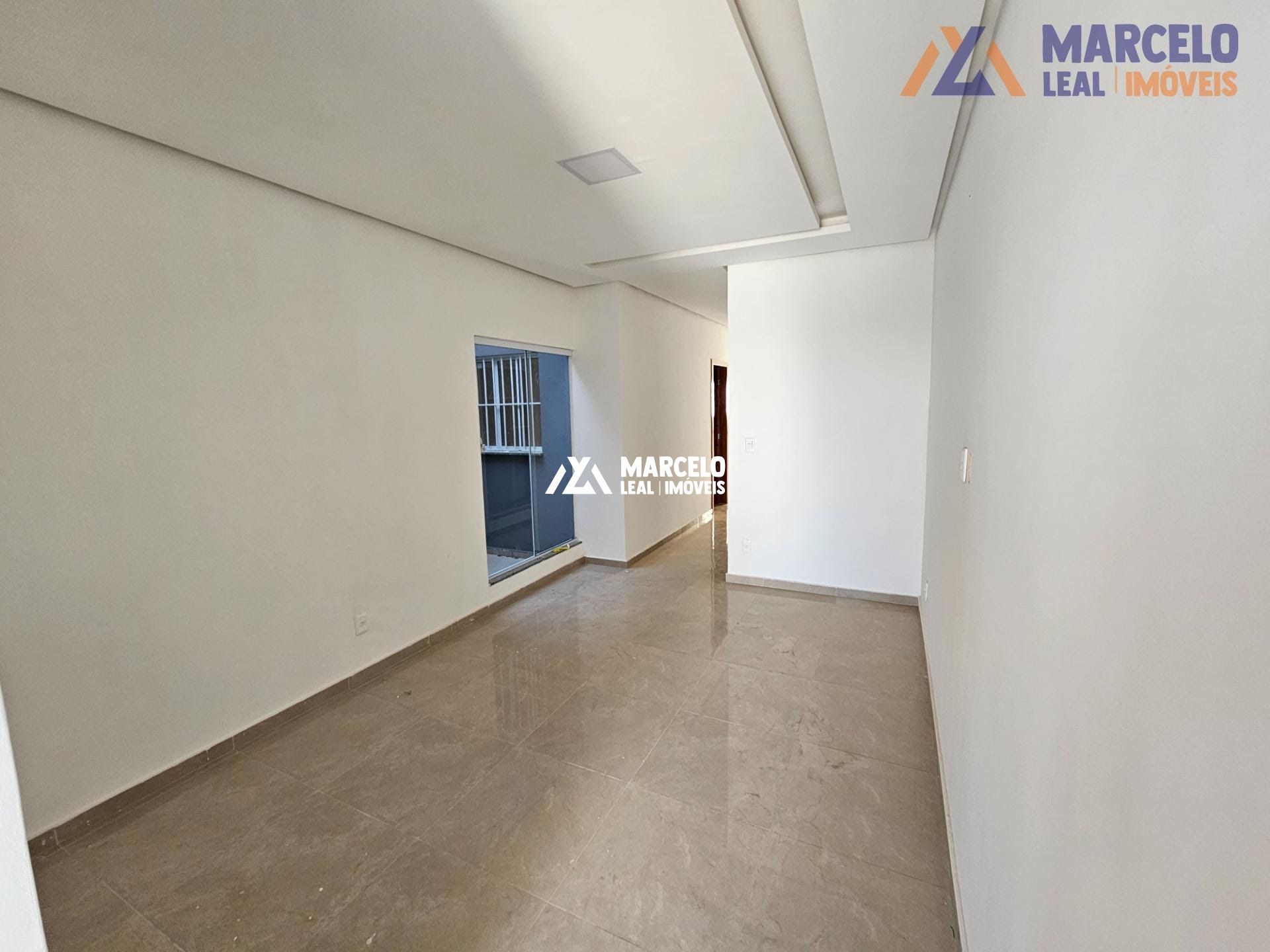 Casa à venda com 3 quartos, 80m² - Foto 5