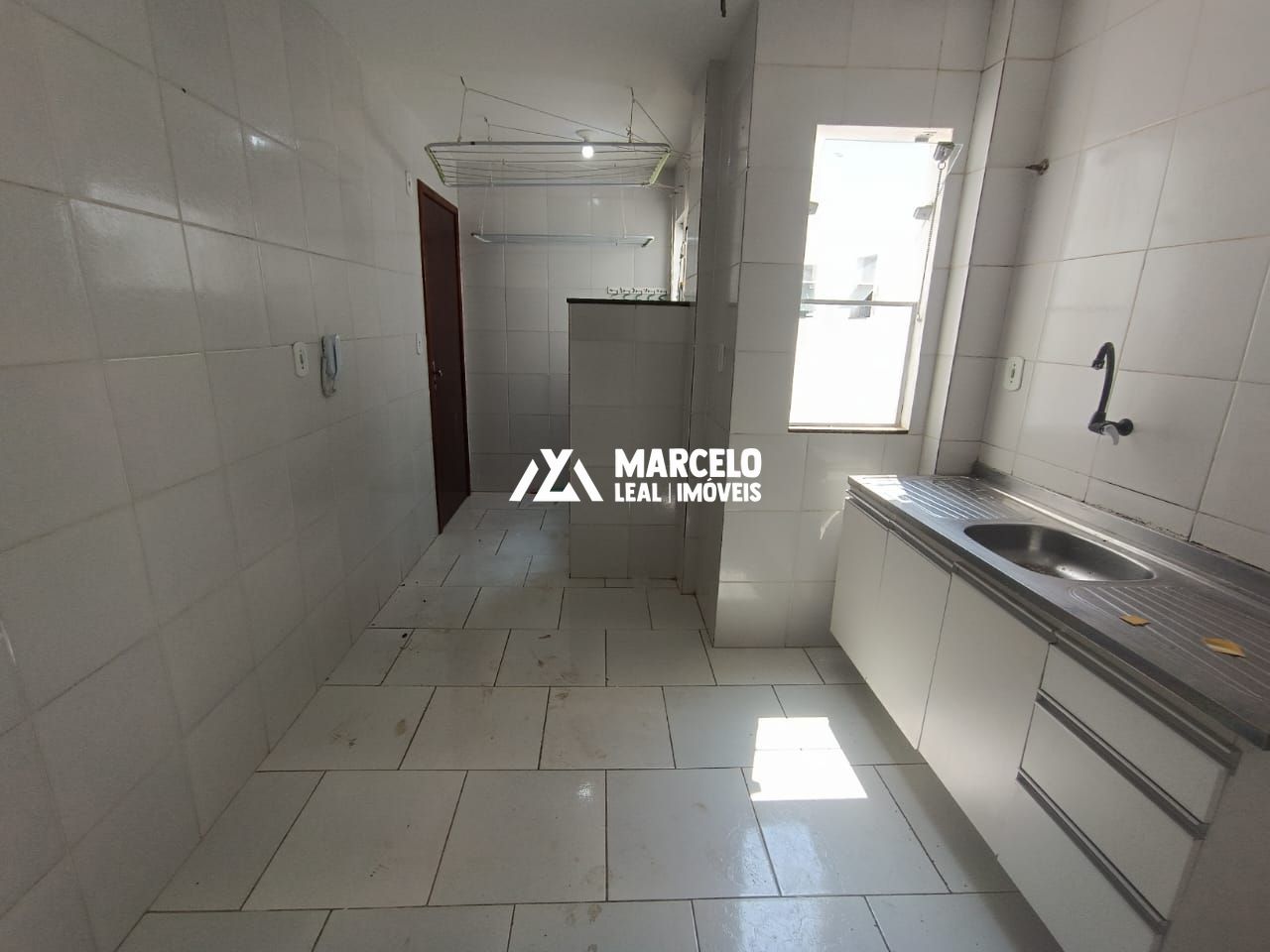 Apartamento para alugar com 2 quartos, 72m² - Foto 14