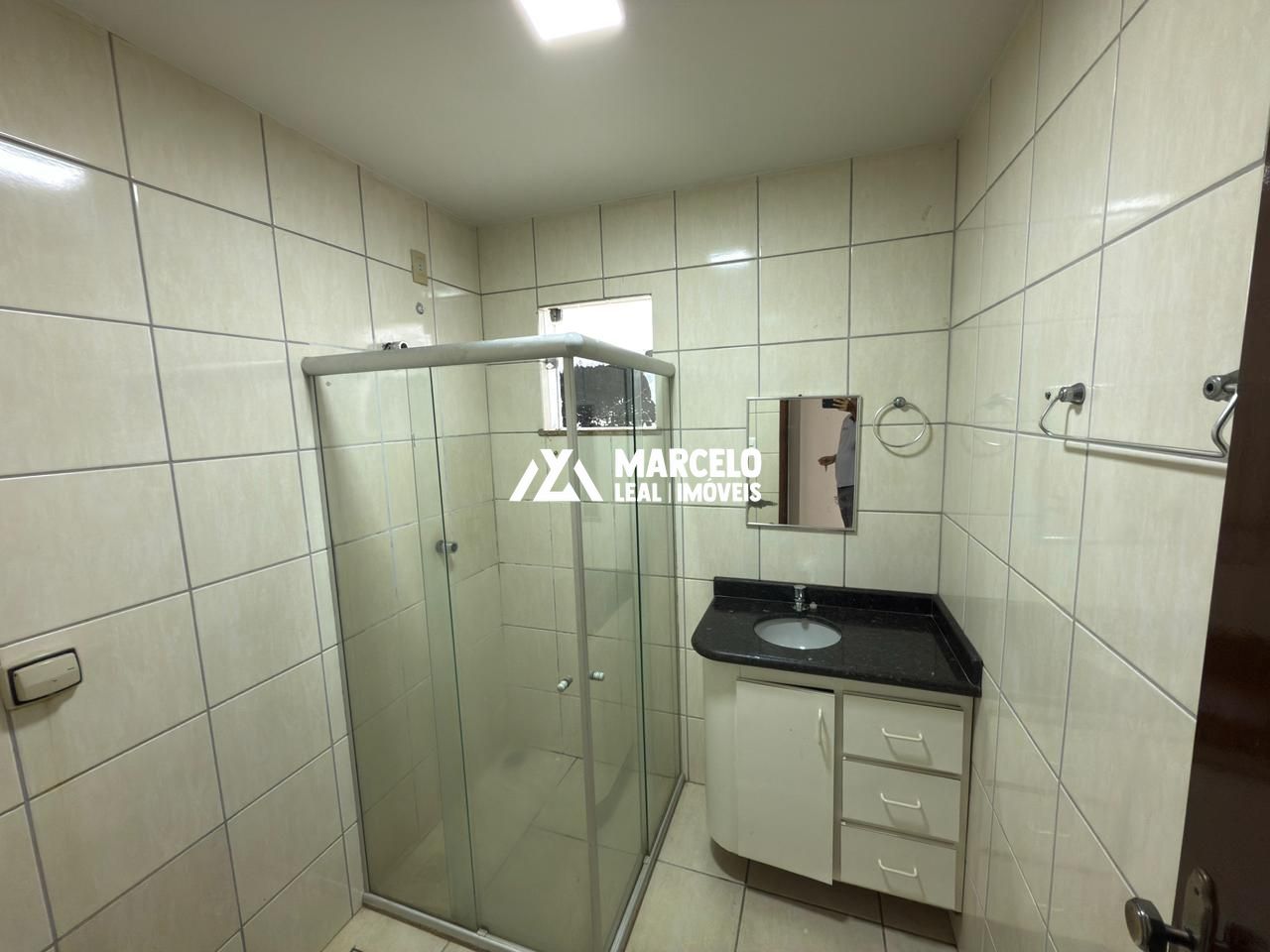 Apartamento para alugar com 4 quartos, 150m² - Foto 11