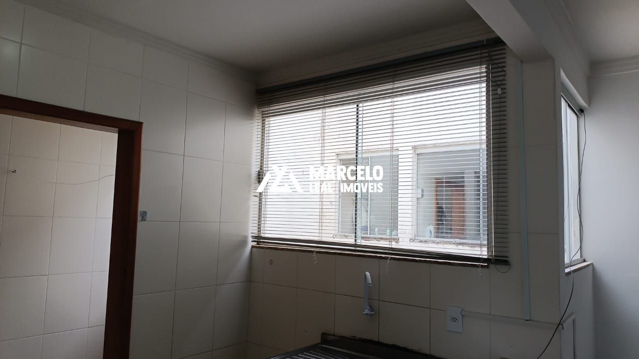 Apartamento à venda com 2 quartos, 56m² - Foto 4