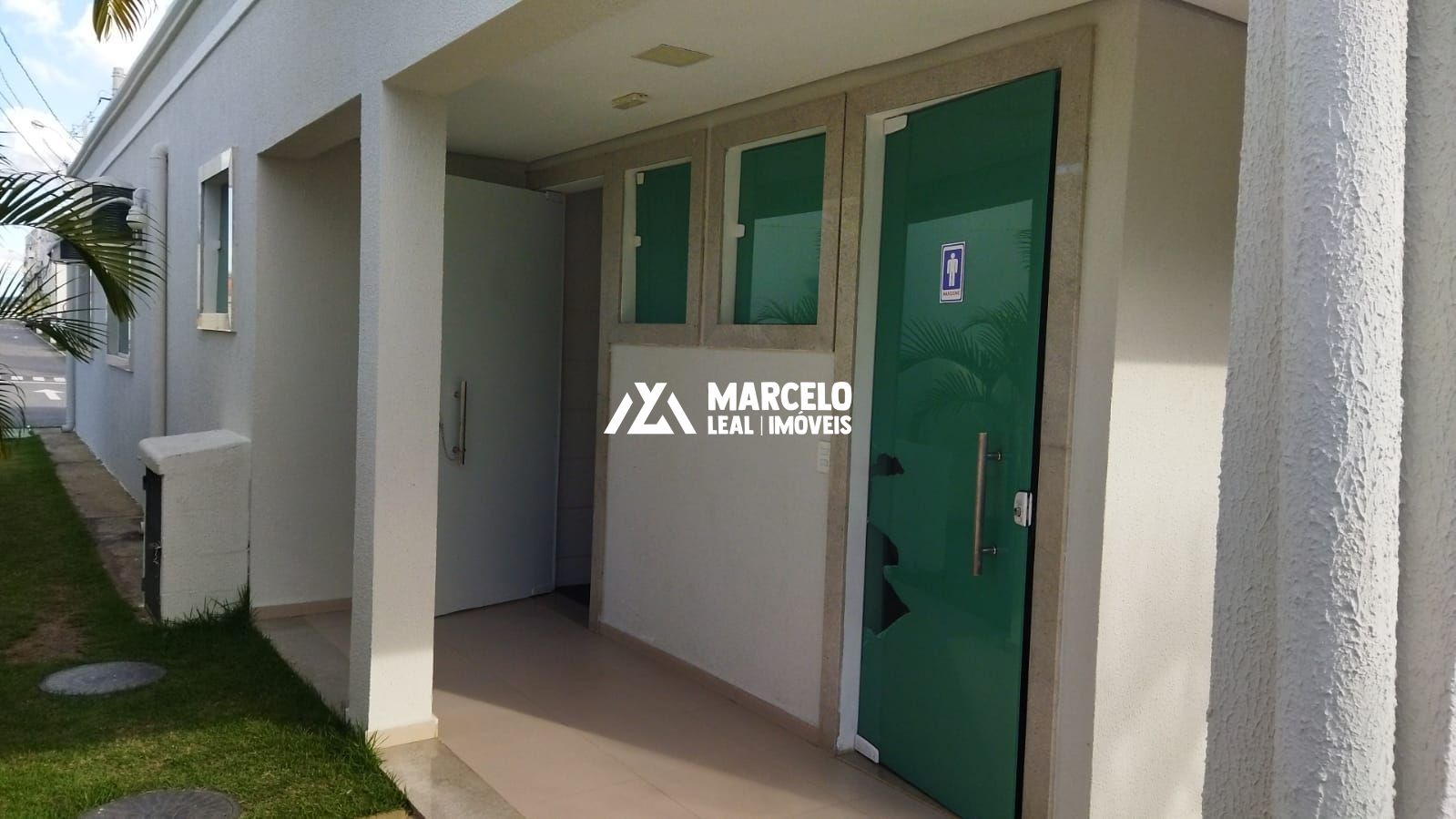 Apartamento à venda com 2 quartos, 44m² - Foto 2