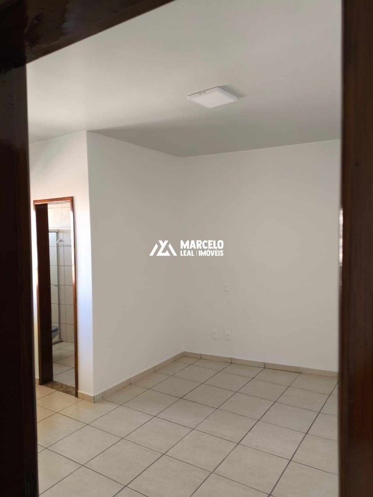 Apartamento para alugar com 4 quartos, 150m² - Foto 13
