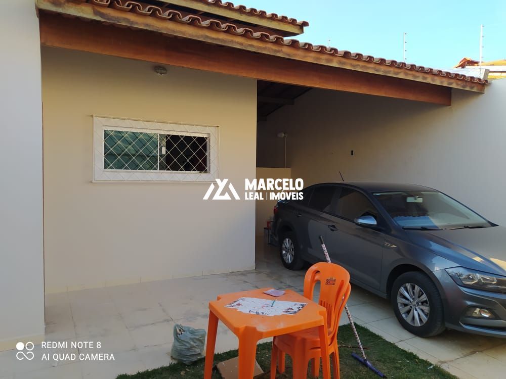 Casa à venda com 3 quartos, 150m² - Foto 2