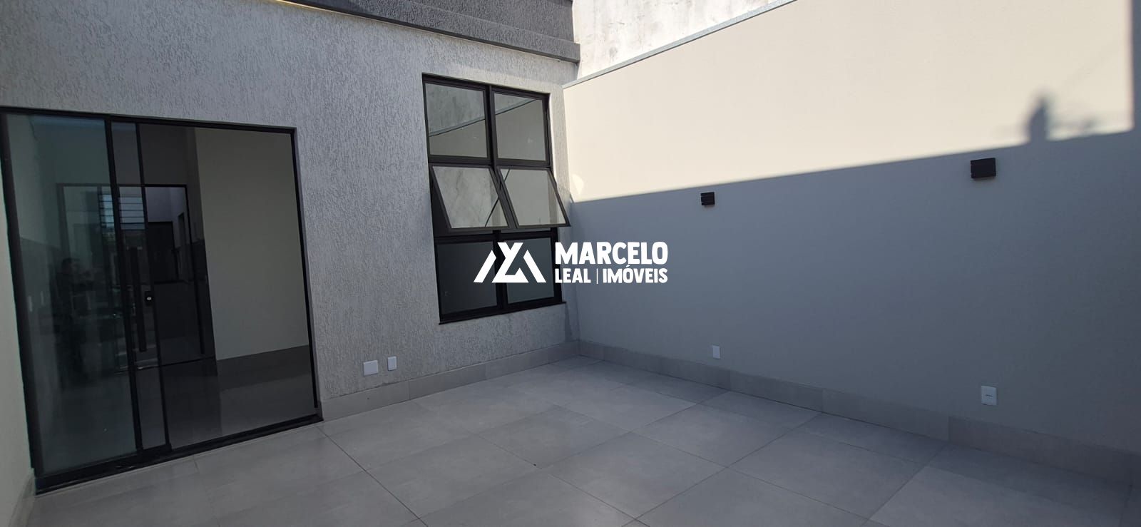 Casa, 3 quartos, 70 m² - Foto 2