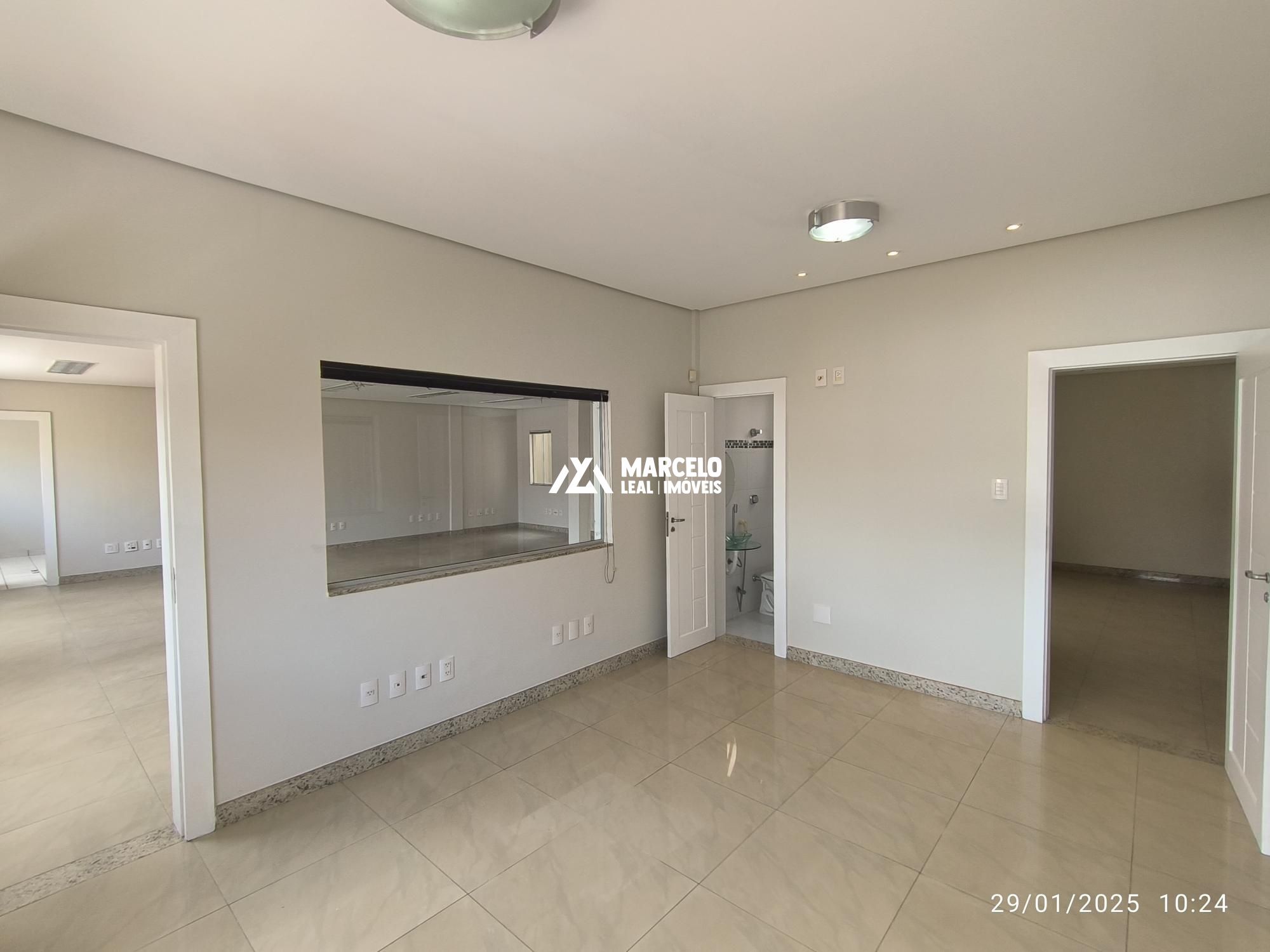 Conjunto Comercial-Sala para alugar com 9 quartos, 297m² - Foto 23