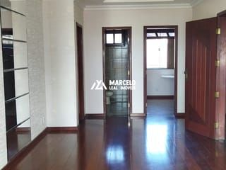 Casa para alugar com 3 quartos, 160m² - Foto 1