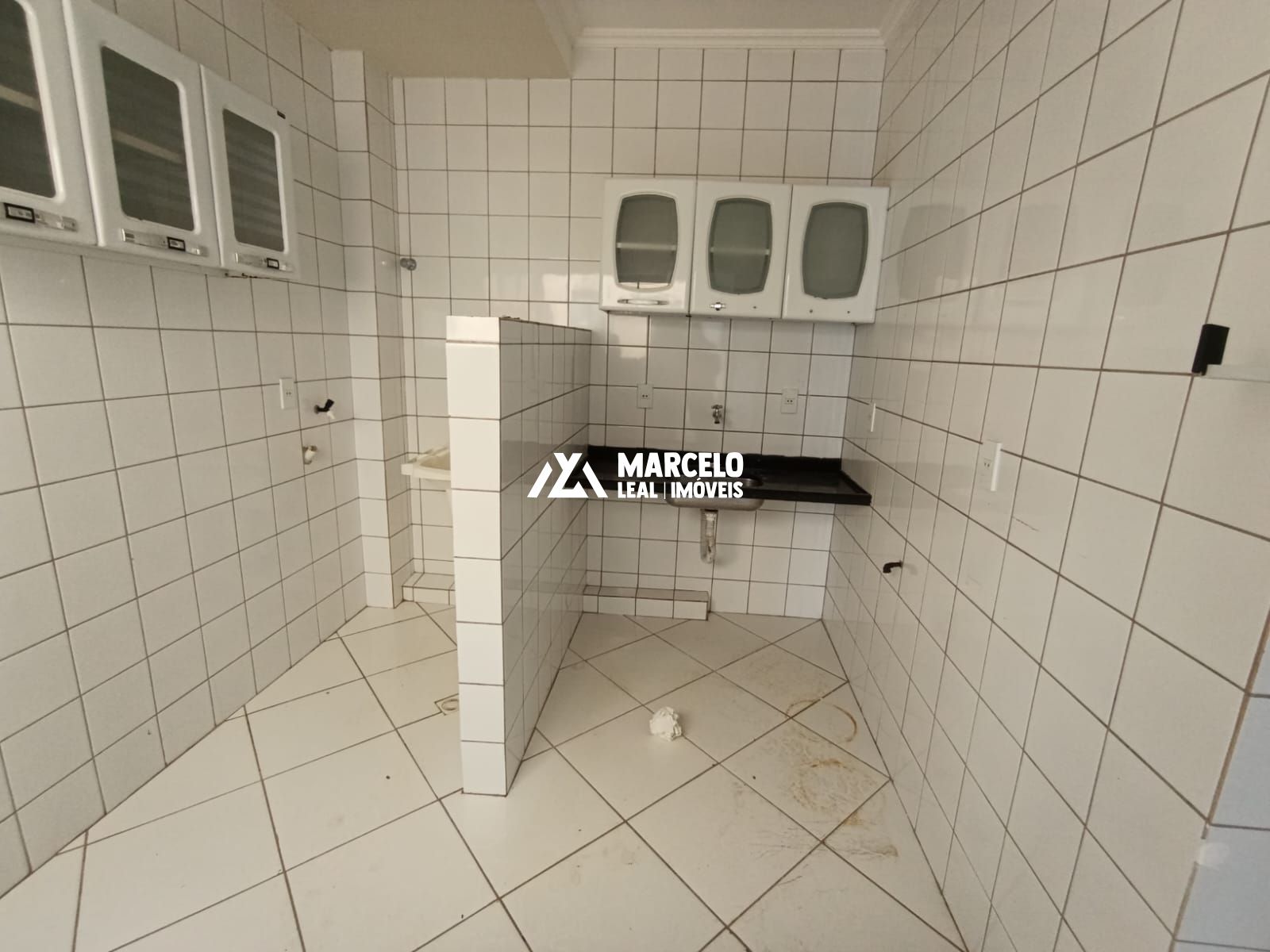 Apartamento à venda com 2 quartos, 76m² - Foto 16