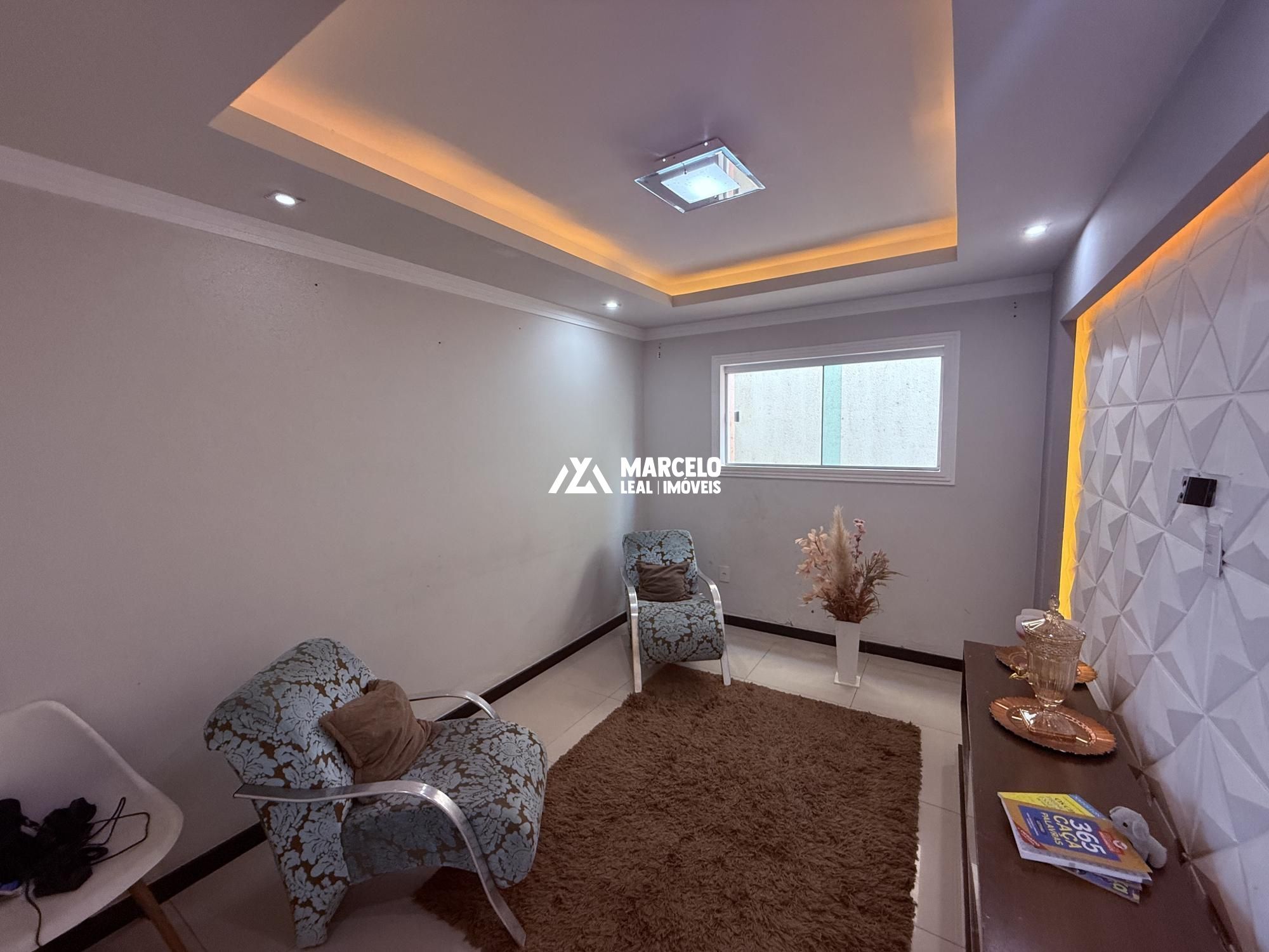 Casa, 5 quartos, 240 m² - Foto 4