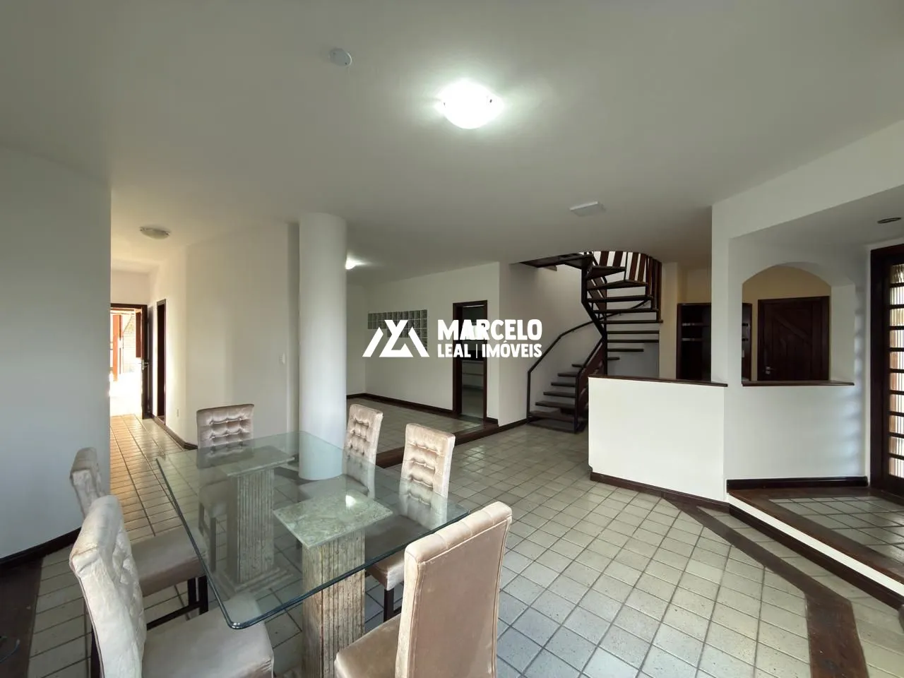 Casa, 3 quartos, 210 m² - Foto 8