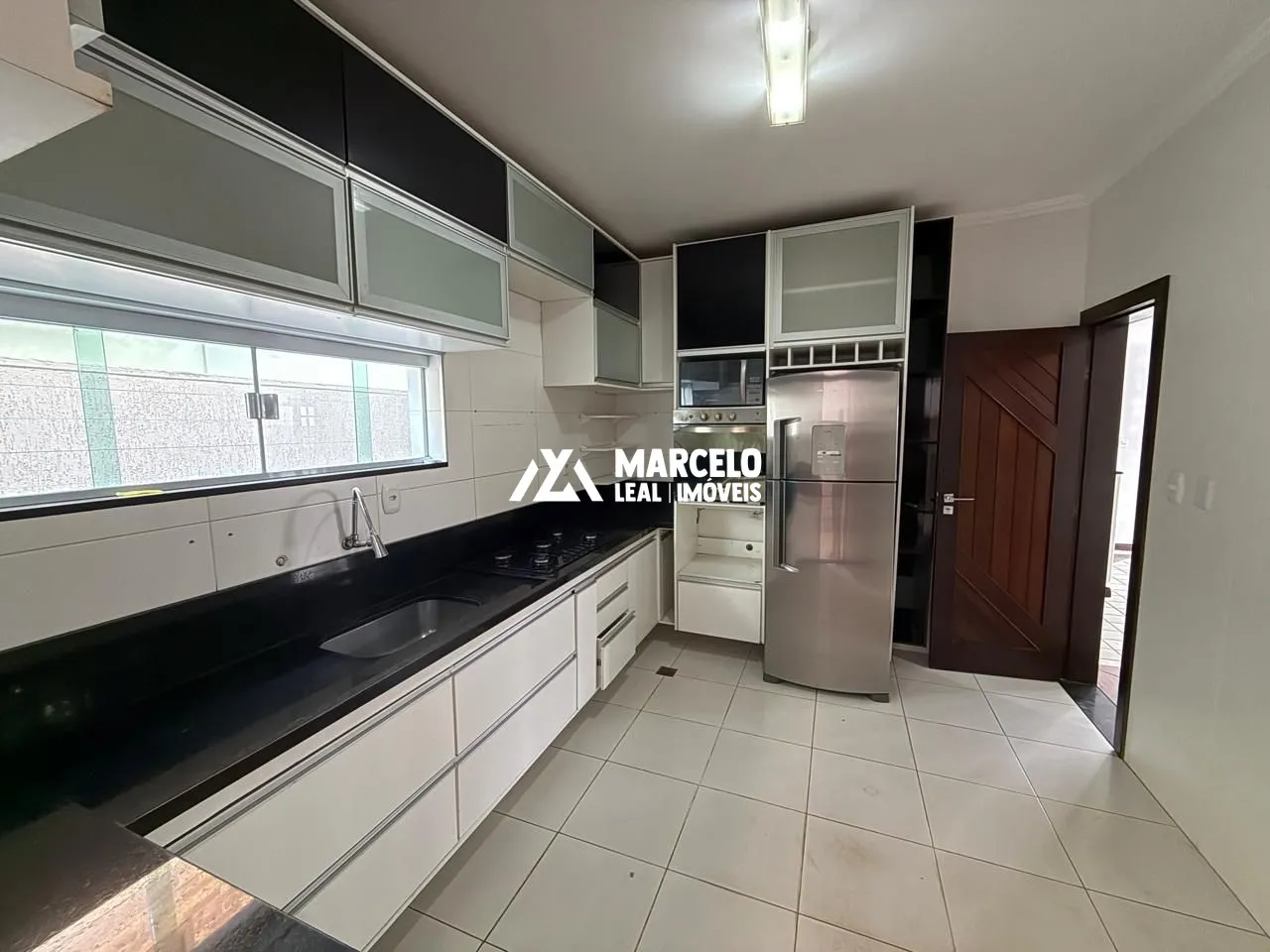 Casa, 3 quartos, 210 m² - Foto 12