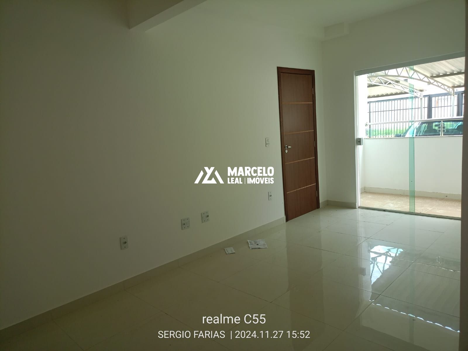 Apartamento à venda com 2 quartos, 62m² - Foto 4