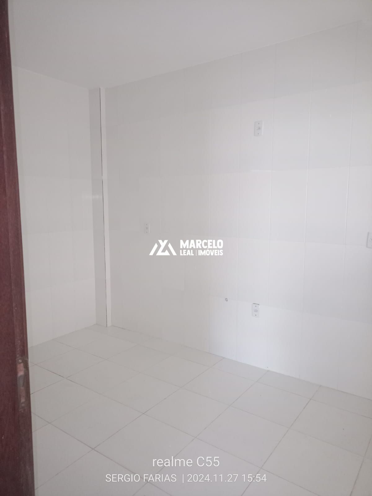 Apartamento à venda com 2 quartos, 62m² - Foto 15