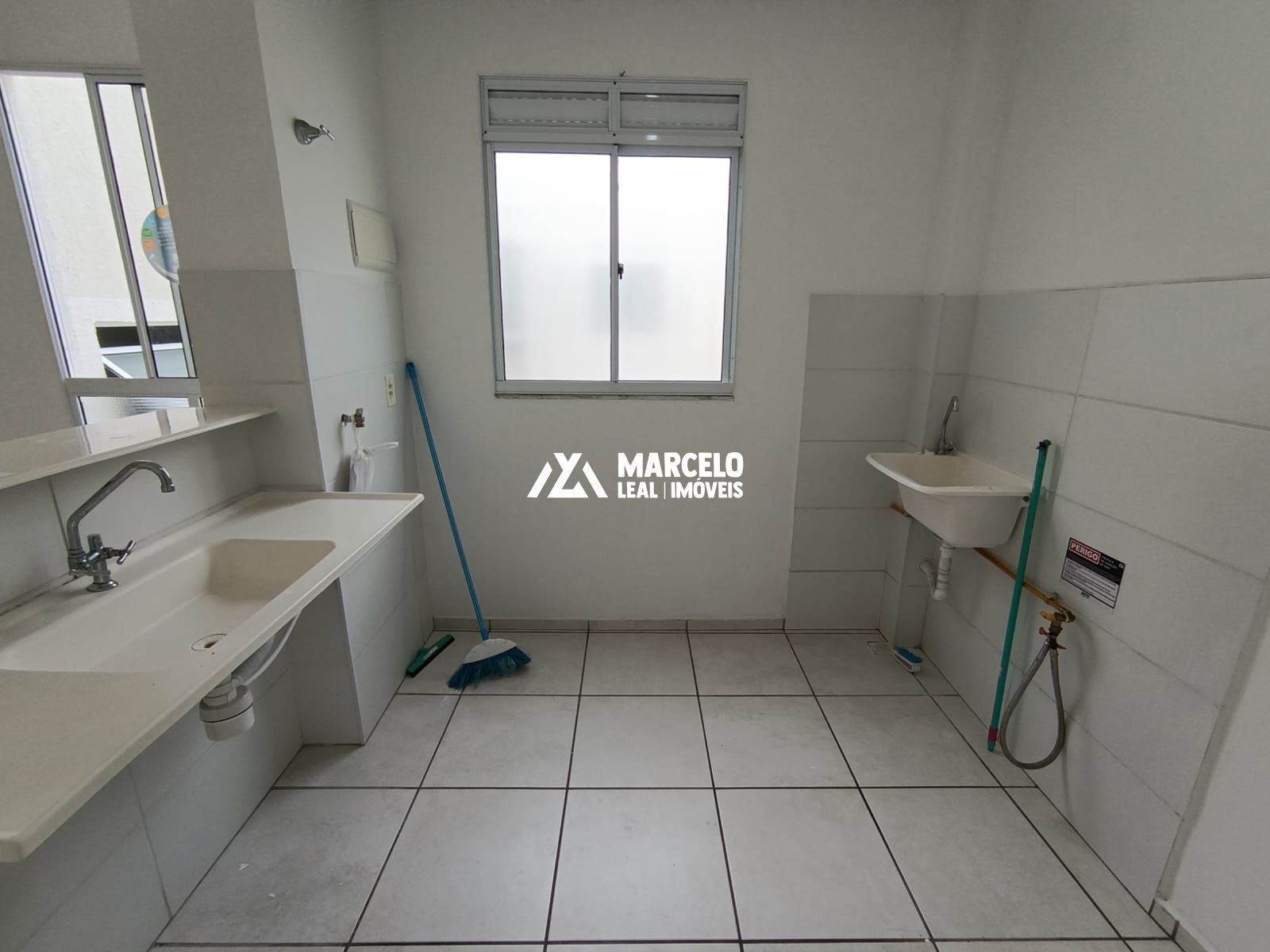 Apartamento para alugar com 2 quartos, 40m² - Foto 9