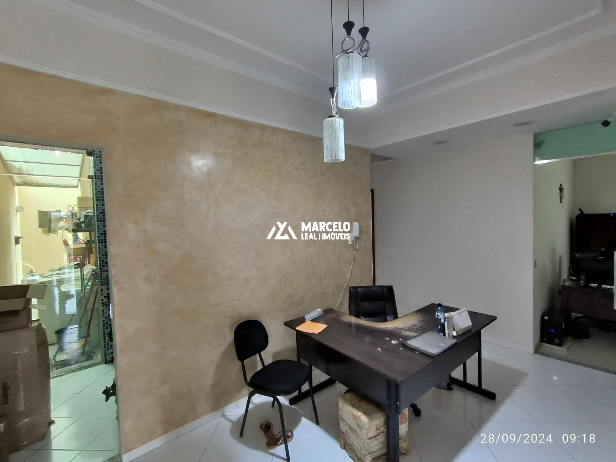 Casa à venda com 3 quartos, 170m² - Foto 10