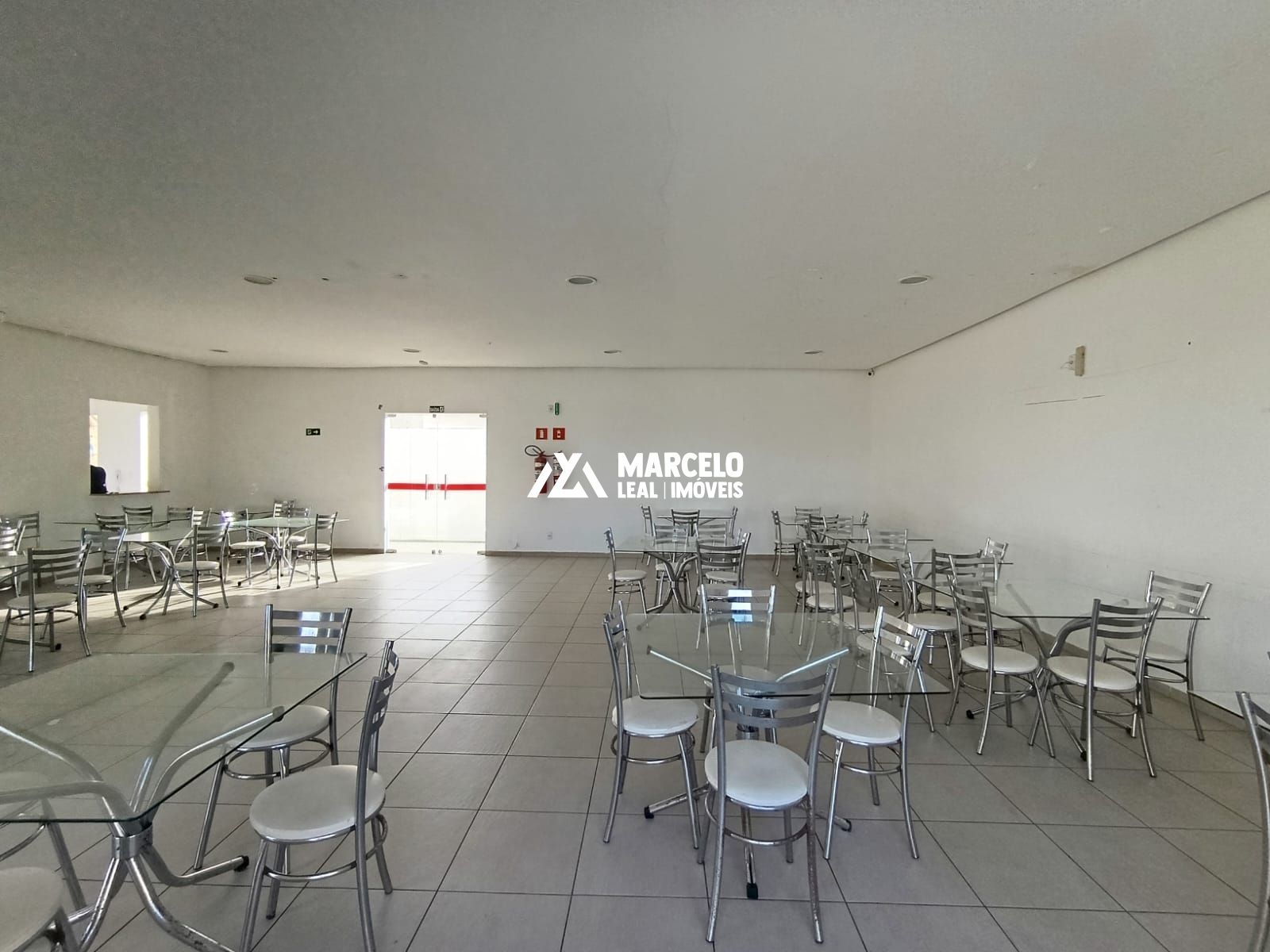 Apartamento para alugar com 3 quartos, 69m² - Foto 5