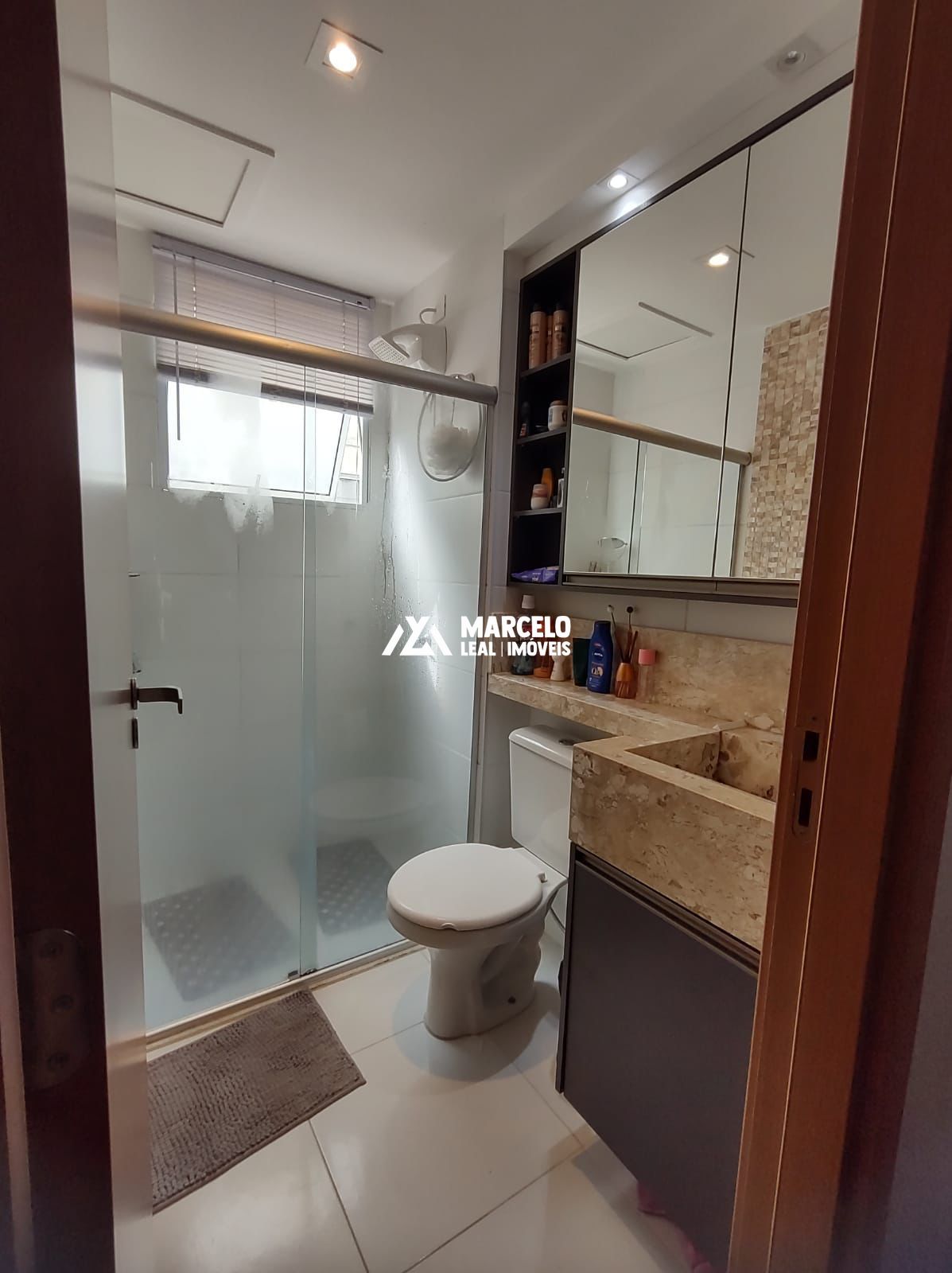 Apartamento à venda com 2 quartos, 44m² - Foto 11