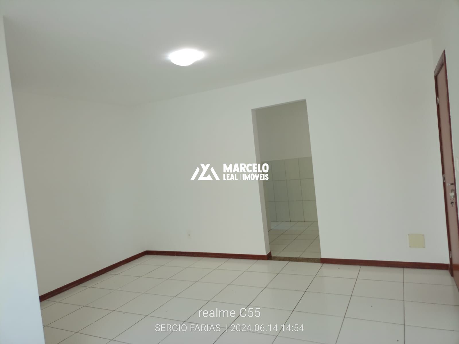 Apartamento à venda com 3 quartos, 64m² - Foto 4