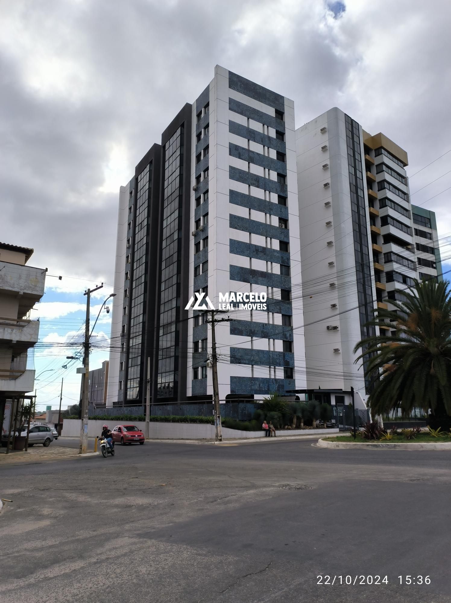 Cobertura à venda com 5 quartos, 380m² - Foto 1