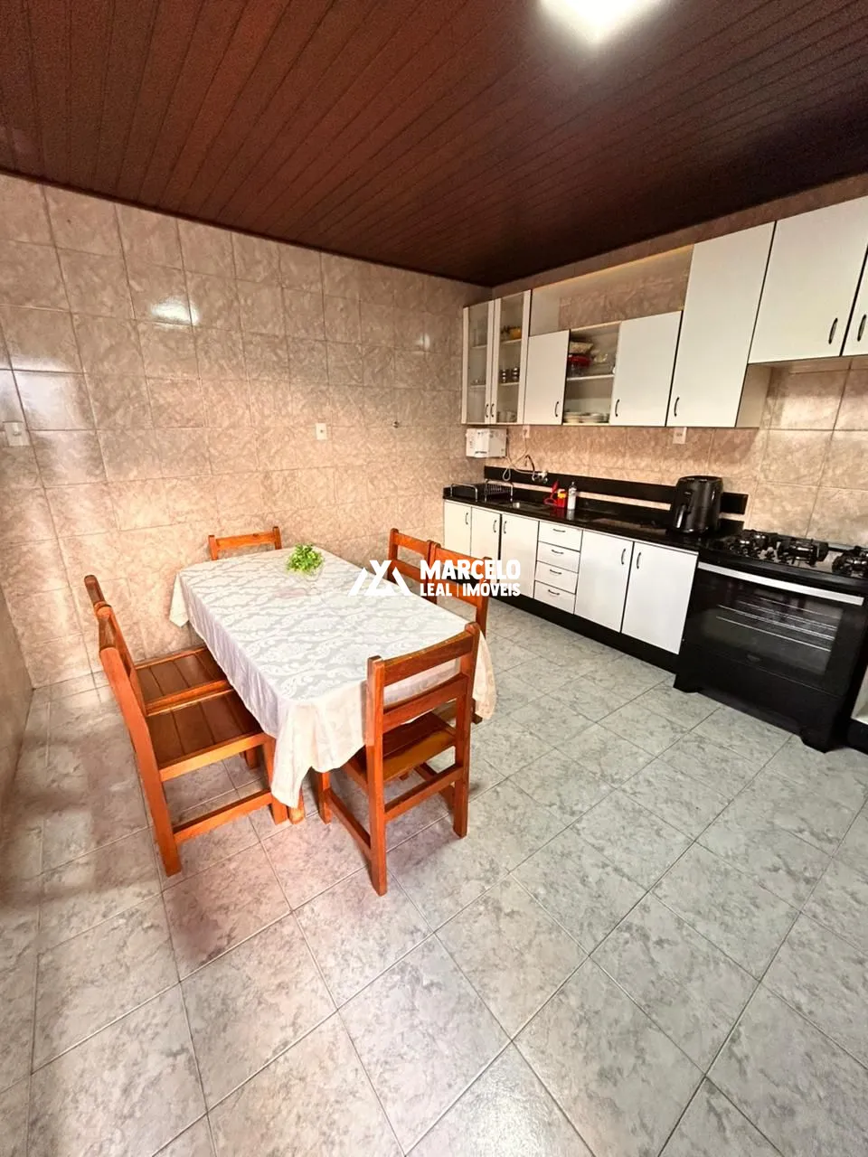 Casa, 4 quartos, 250 m² - Foto 16