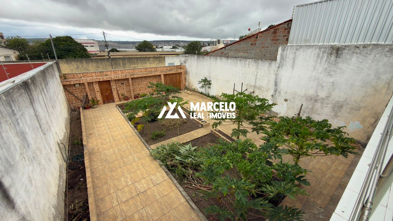 Casa, 2 quartos, 230 m² - Foto 36