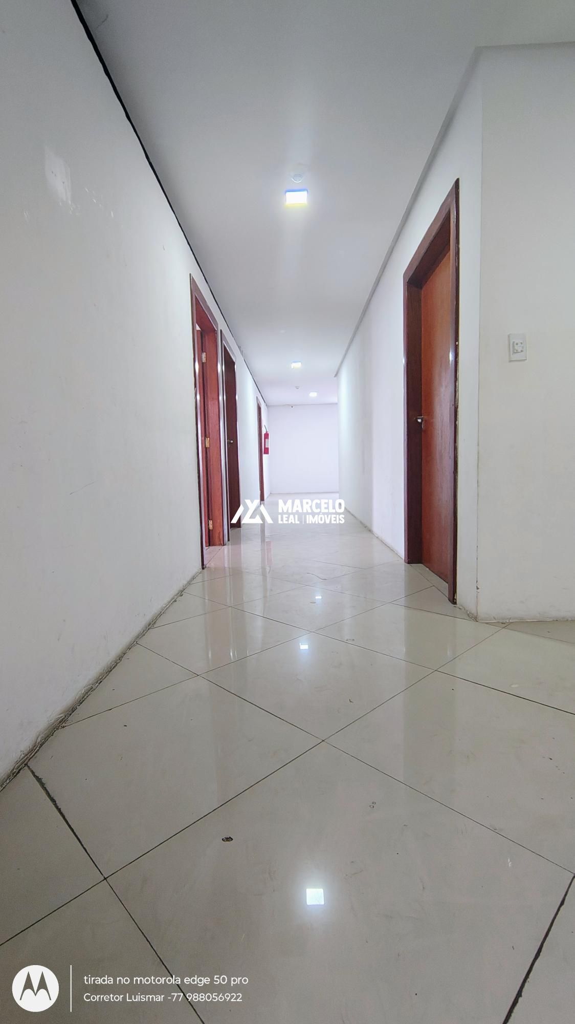 Prédio Inteiro para alugar com 12 quartos, 975m² - Foto 14