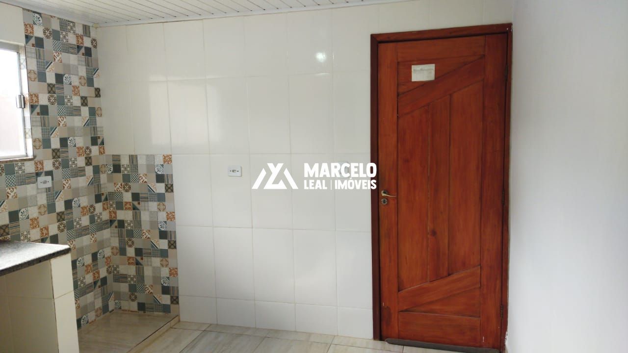Casa à venda com 3 quartos, 85m² - Foto 13
