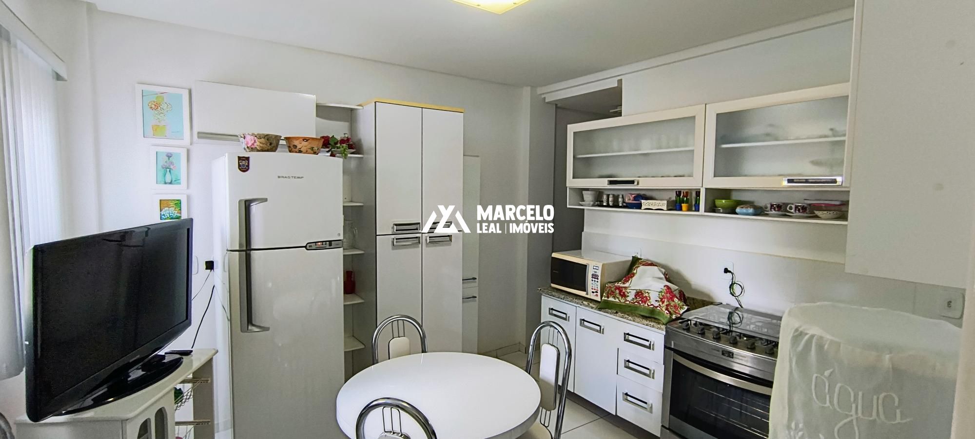 Apartamento à venda com 6 quartos, 221m² - Foto 15