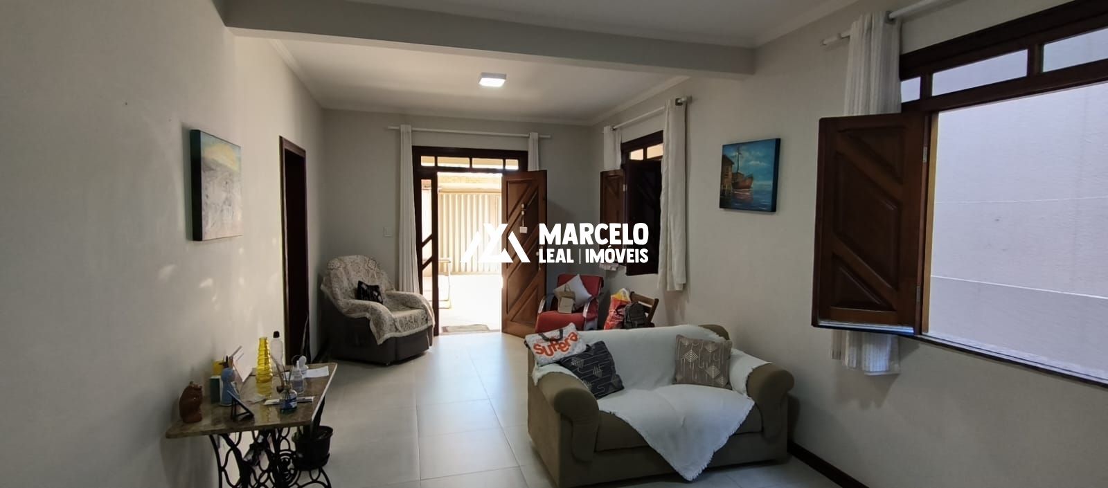 Casa à venda com 2 quartos, 90m² - Foto 10