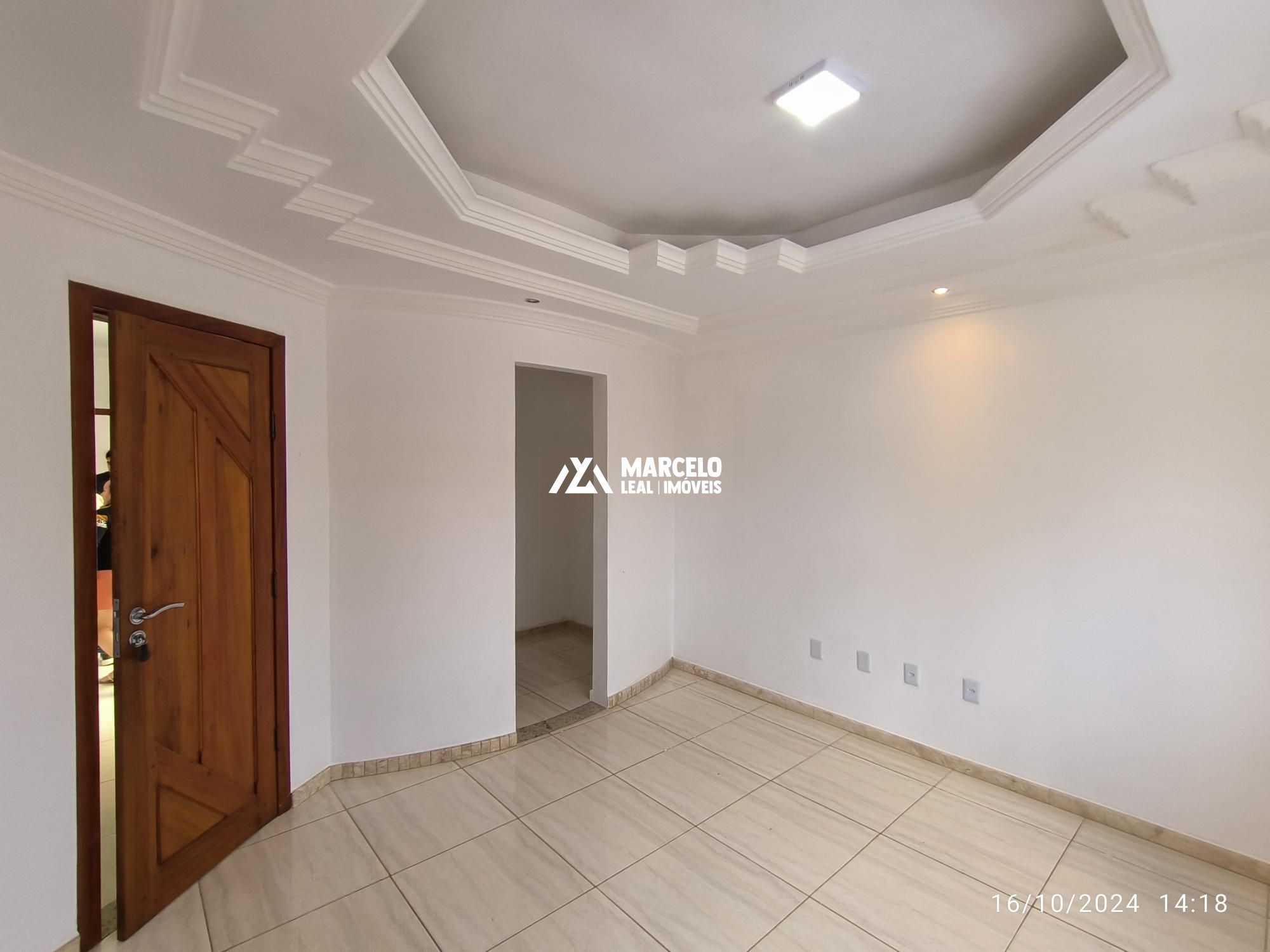 Casa à venda com 4 quartos, 279m² - Foto 36