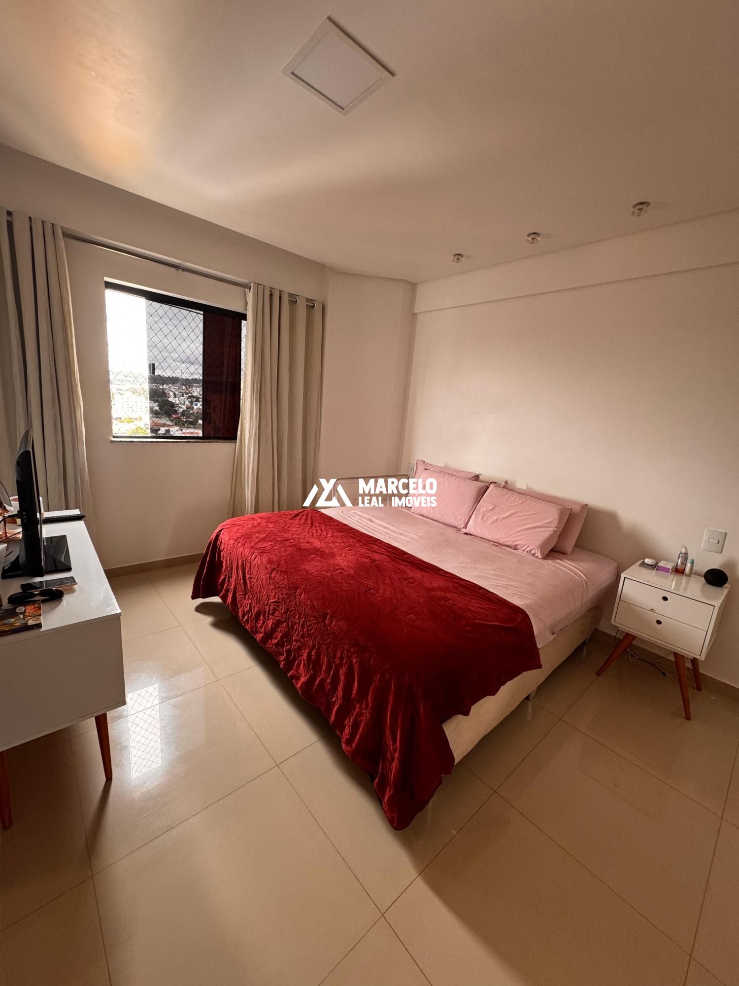 Apartamento à venda com 3 quartos, 93m² - Foto 9