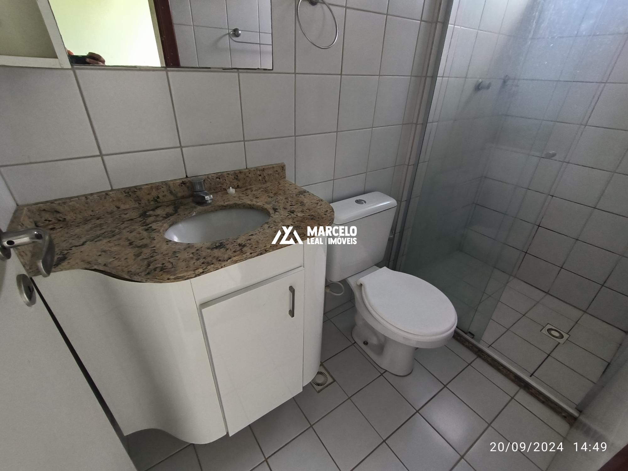 Apartamento à venda com 2 quartos, 65m² - Foto 19