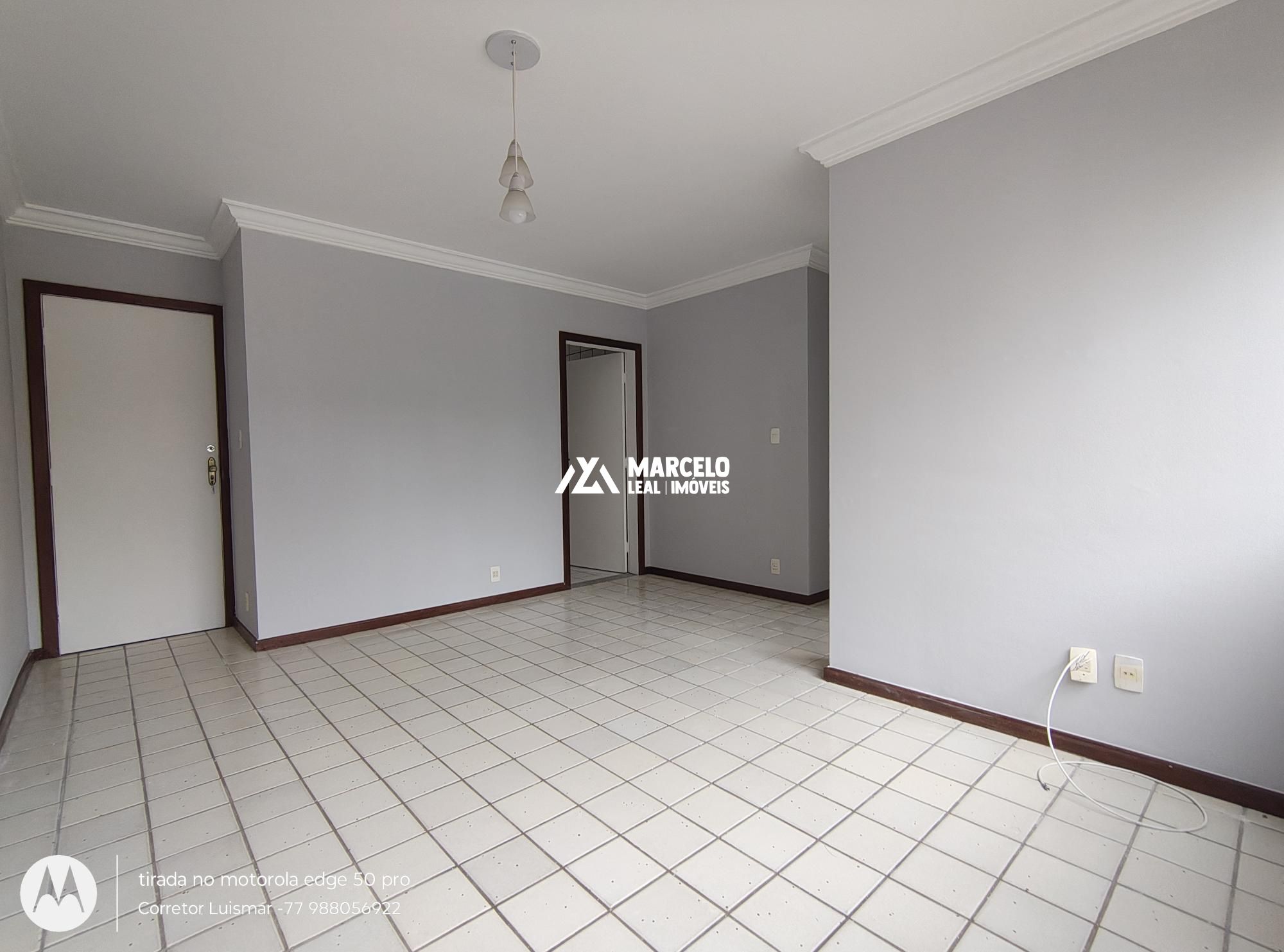 Apartamento à venda com 3 quartos, 86m² - Foto 2