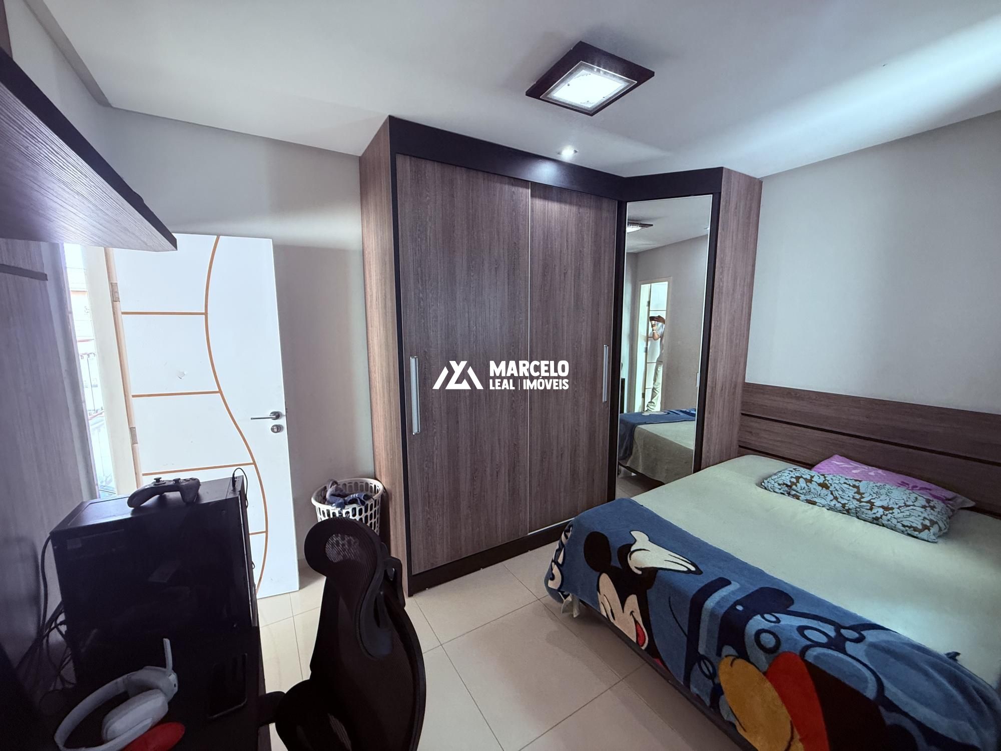 Casa, 5 quartos, 240 m² - Foto 44