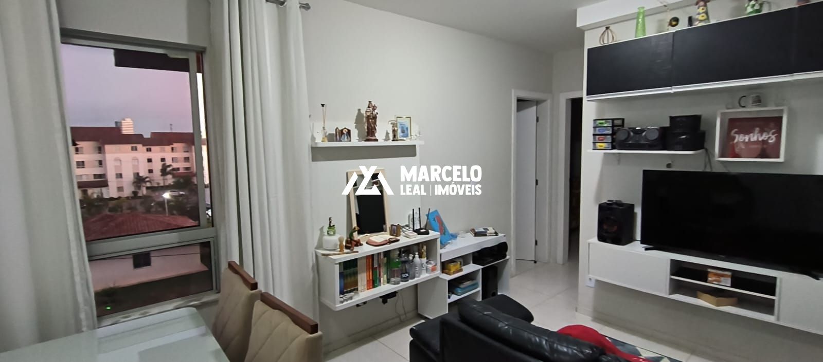 Apartamento à venda com 2 quartos, 54m² - Foto 4