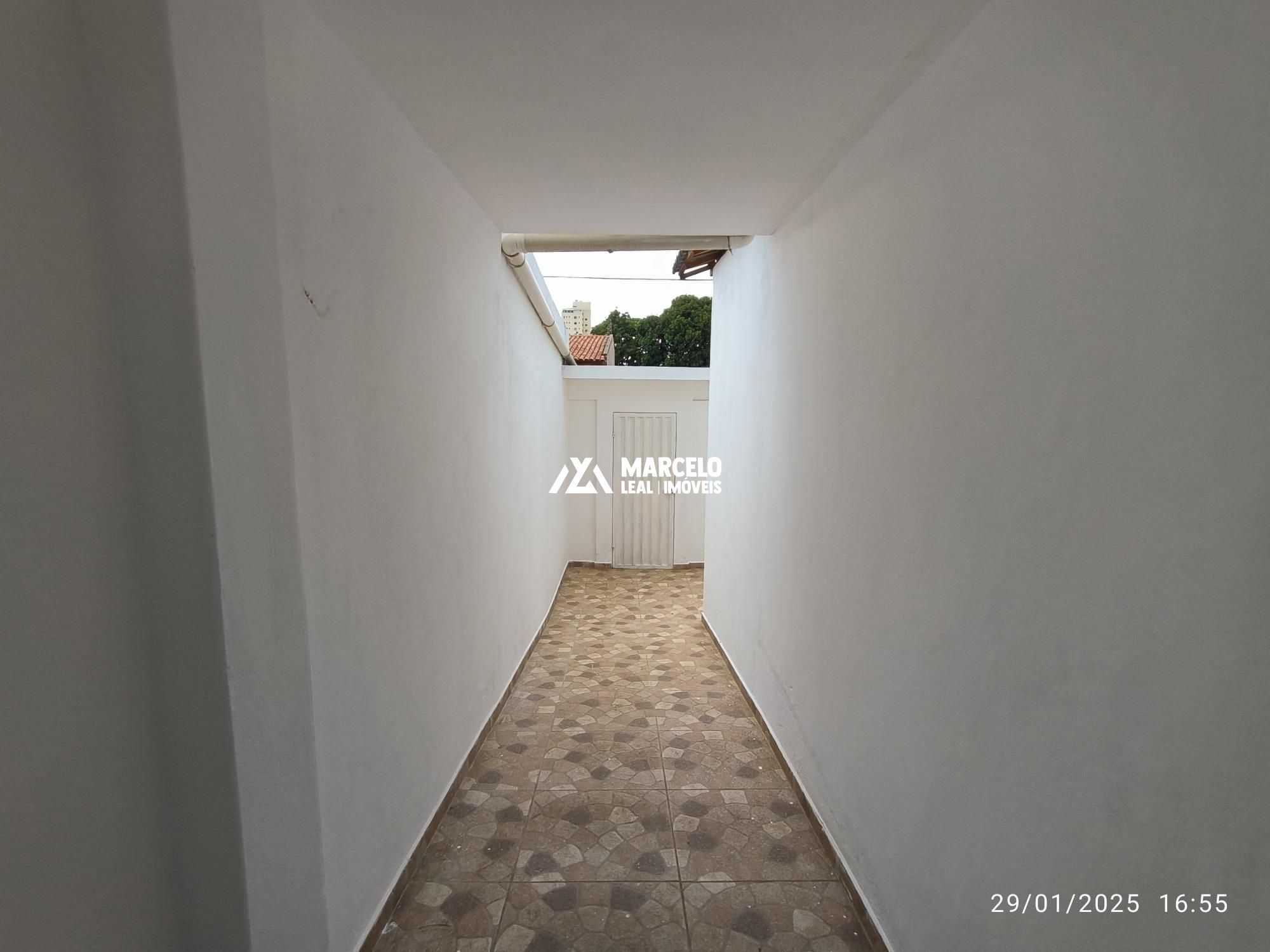 Casa para alugar com 1 quarto, 60m² - Foto 6