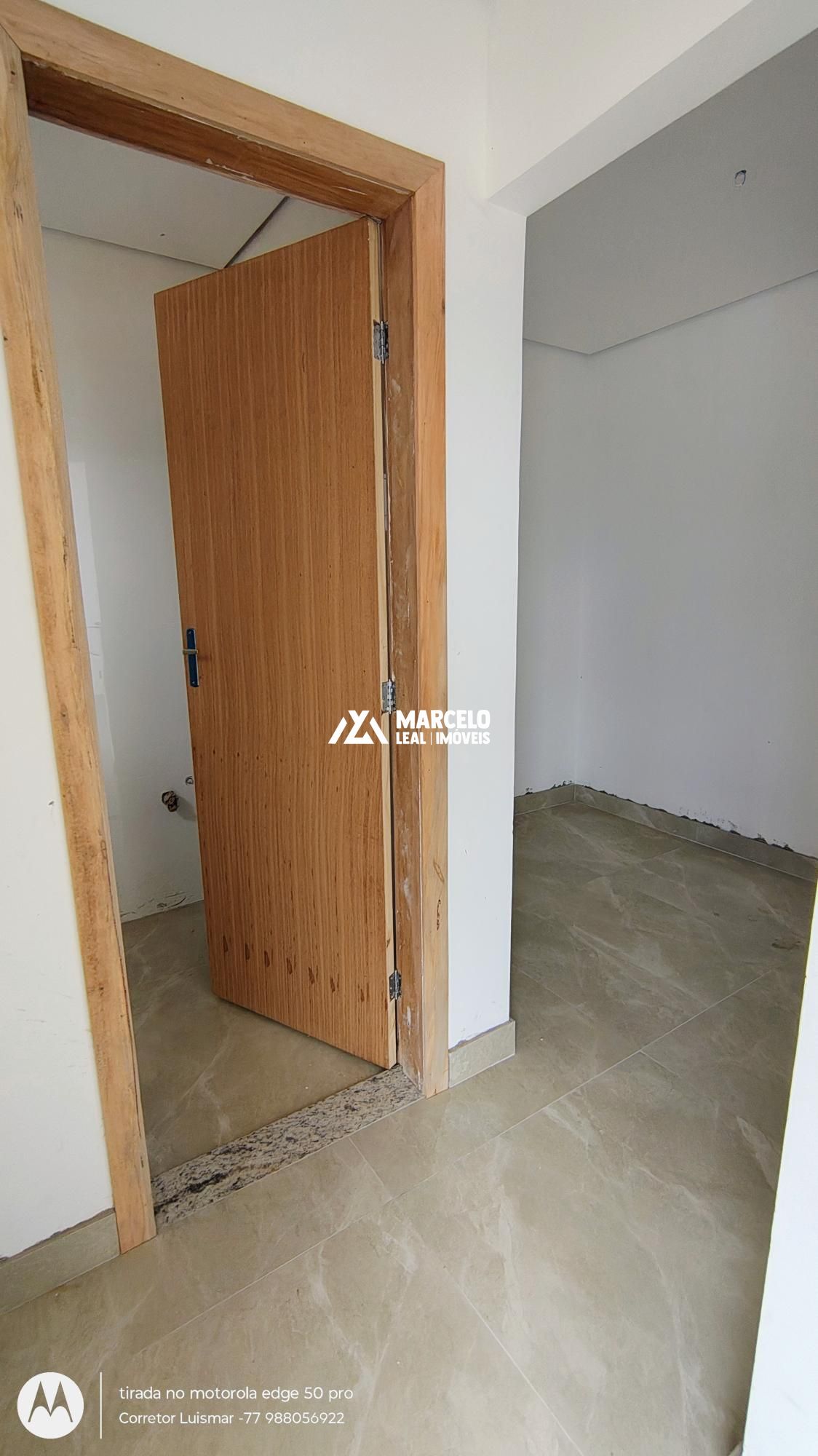 Casa à venda com 3 quartos, 95m² - Foto 2
