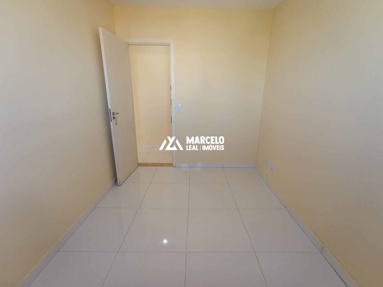 Apartamento para alugar com 2 quartos, 76m² - Foto 20