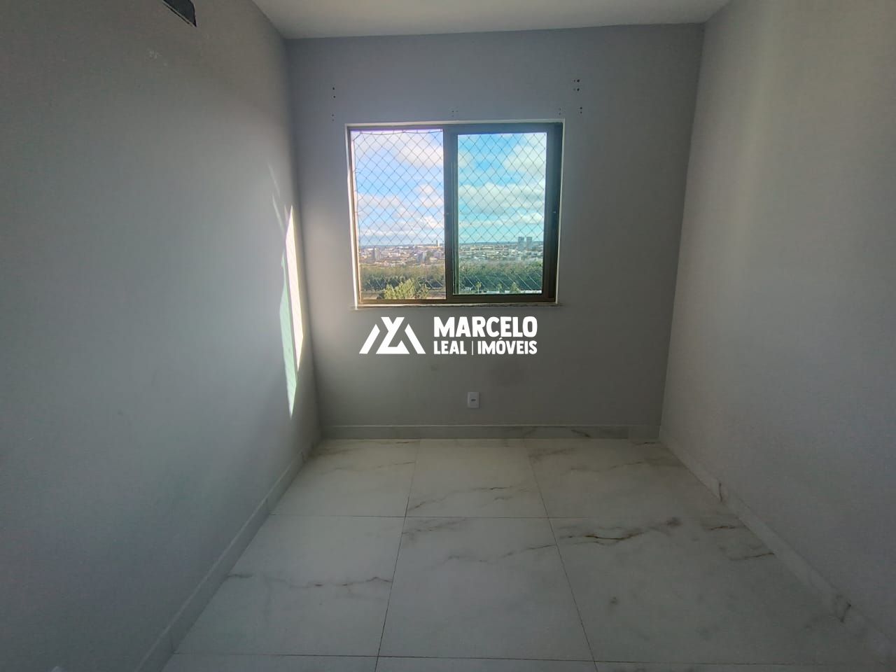 Apartamento para alugar com 3 quartos, 78m² - Foto 14