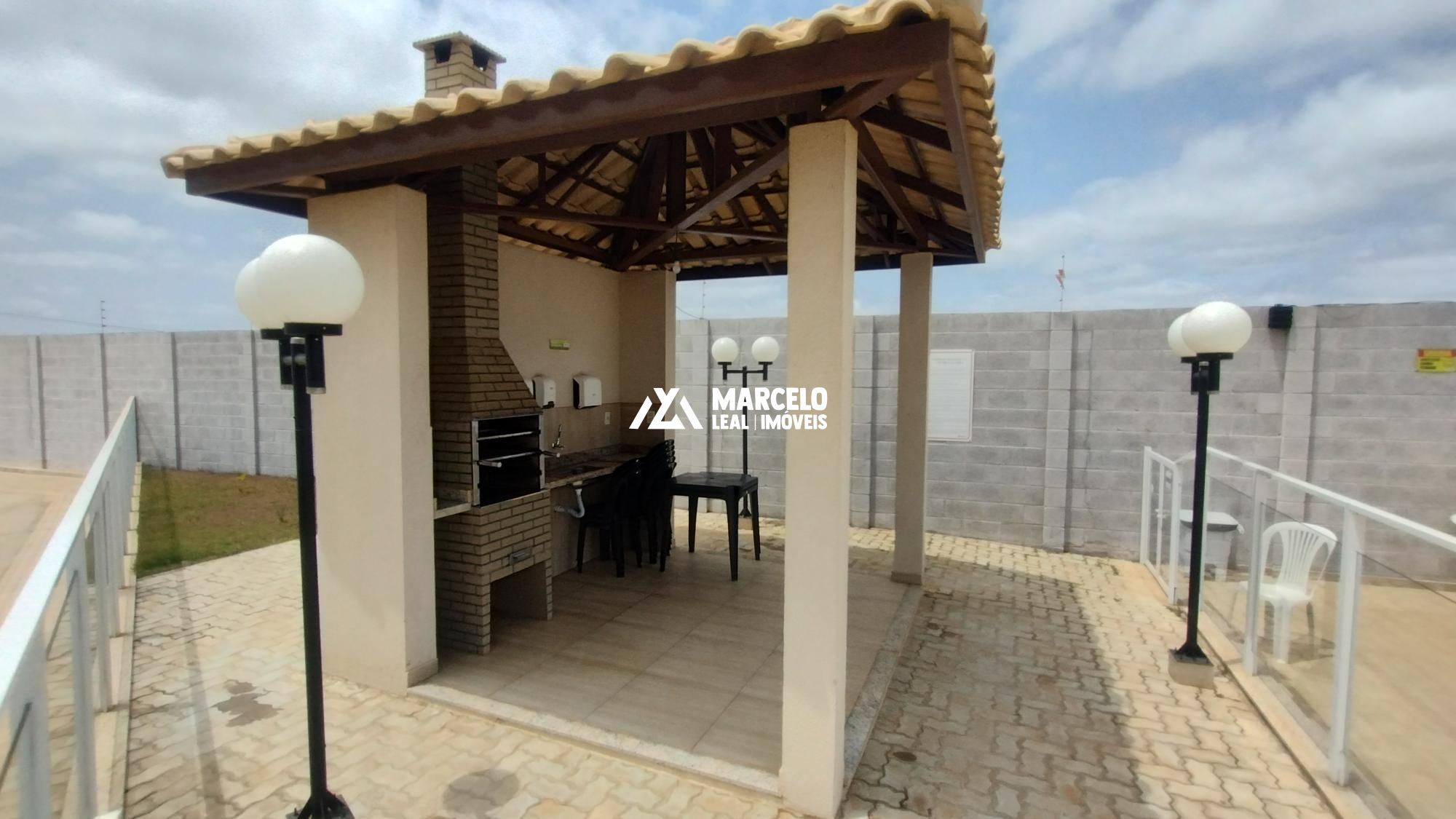 Apartamento à venda com 2 quartos, 43m² - Foto 40