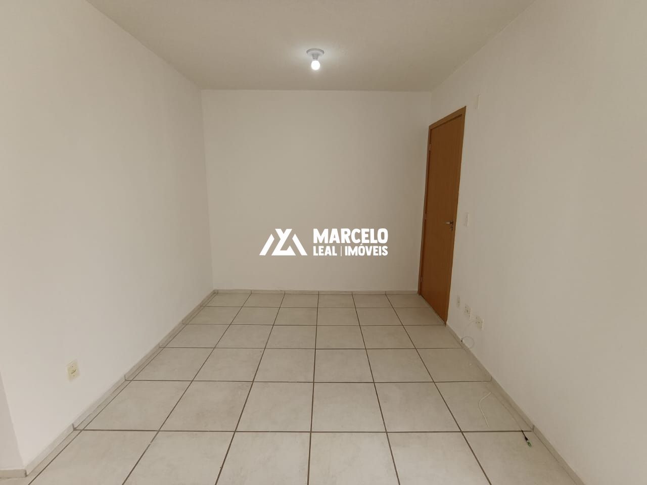 Apartamento para alugar com 2 quartos, 40m² - Foto 2