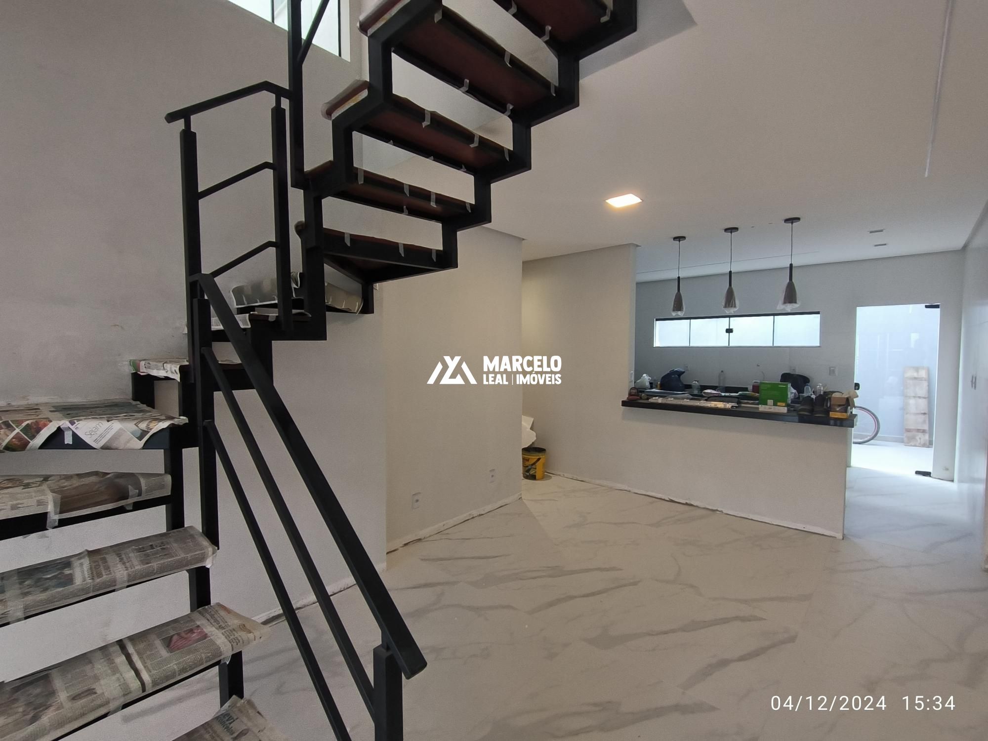 Casa à venda com 3 quartos, 125m² - Foto 4